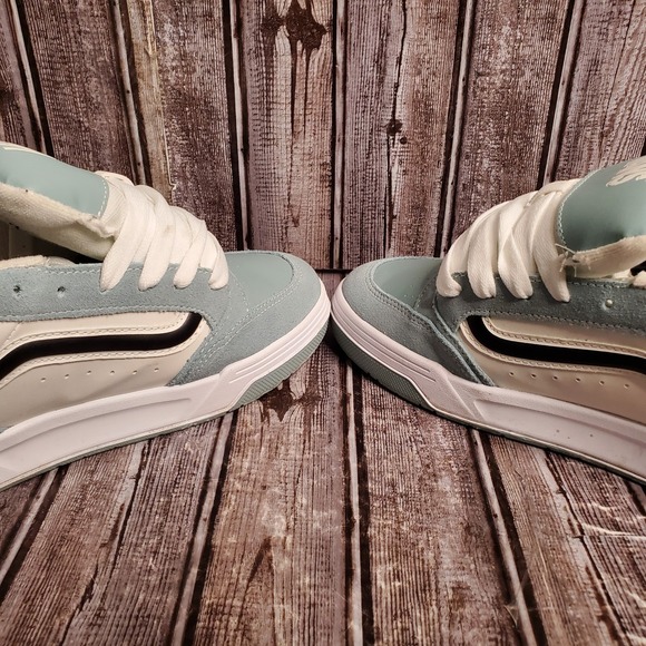 Vans Mens Hylane Skate Shoes Light Blue White Low Top Sneakers Size 11.5 - Picture 7 of 16